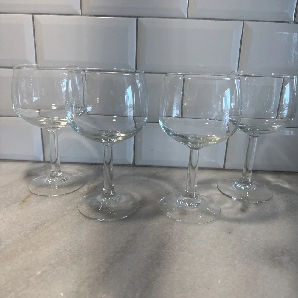 Set Of 4 Cristal D'Arques Grand Vin (Shape) 6.5